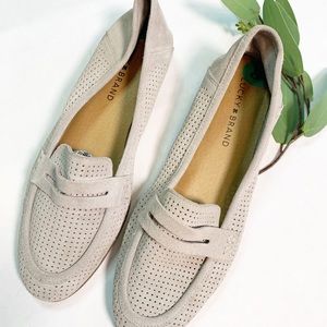 Lucky brand suede loafer 8 perforated dove gray